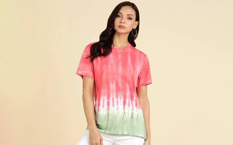 women wearing Tie-dye T-shirt pink white and green color of 3:1:2